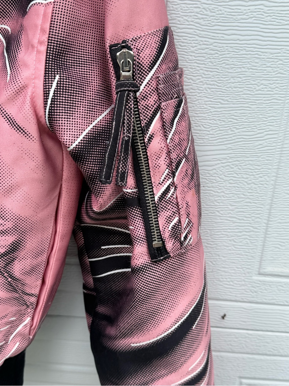 Moschino Couture Pink Graphic Bomber Jacket - Picture 3 of 6